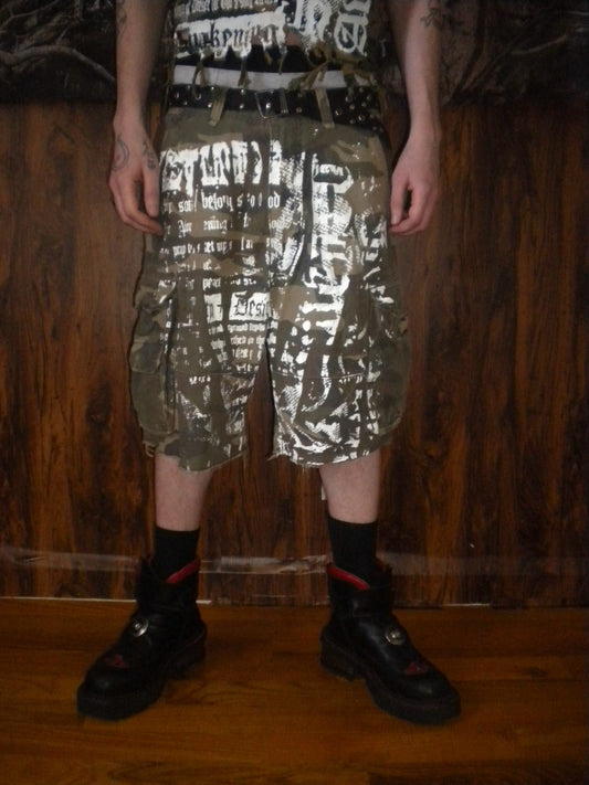 Summoned Awakening Camo Jorts Size 31