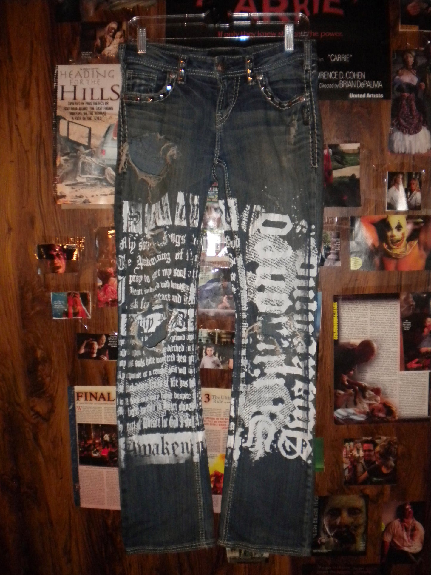 1/1 Summoned Awakening Distressed Jeans 28