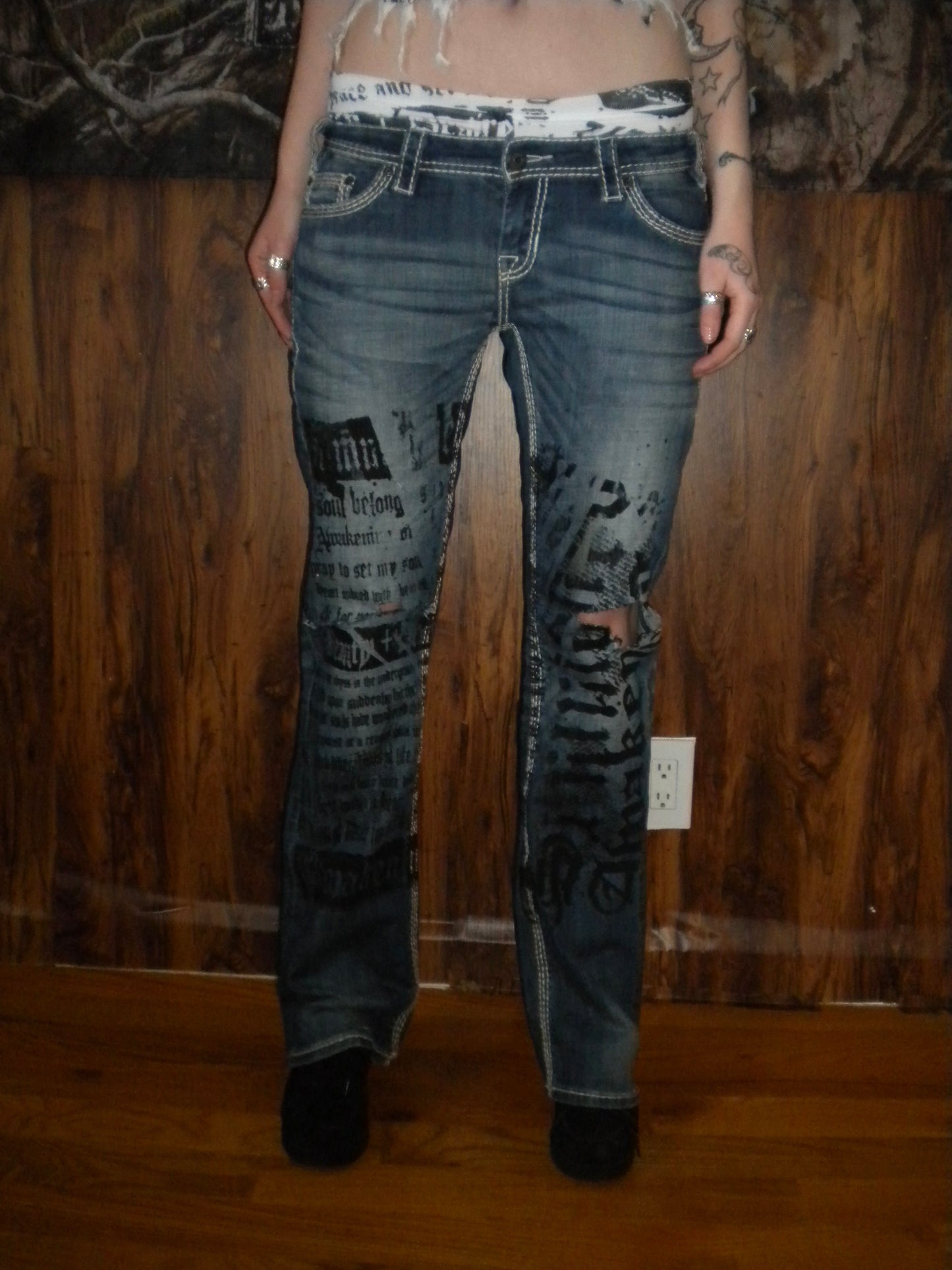 1/1 Summoned Awakening Dark Wash Jeans Size 30