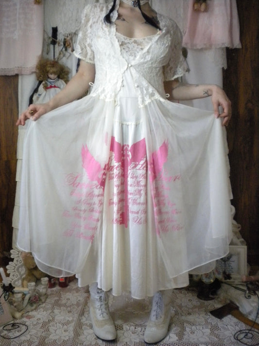 Sacred Heart Lace Peignoir Medium